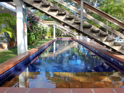 Summerland Suites Bon Accord Village Extérieur photo