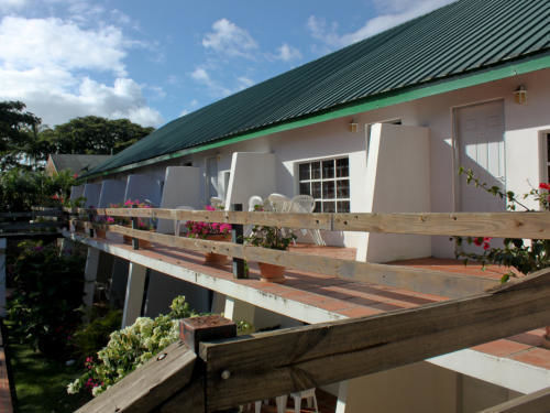 Summerland Suites Bon Accord Village Extérieur photo